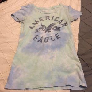 American Eagle tee